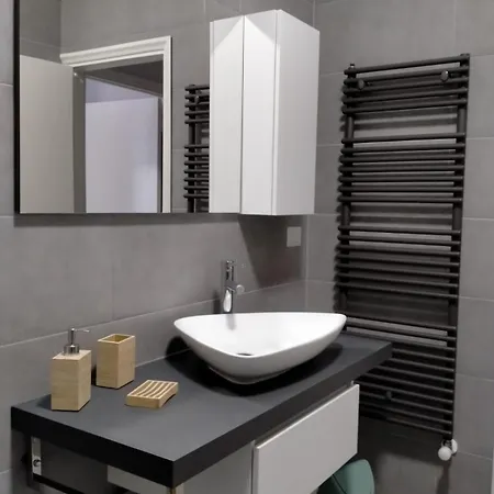 Wow 2 Bedrooms *